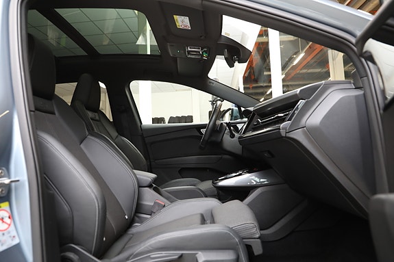 Audi Q4 e-tron 21 of 30