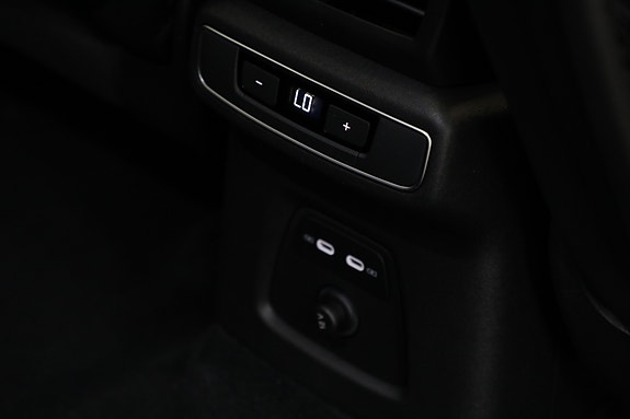 Audi Q4 e-tron 14 of 30