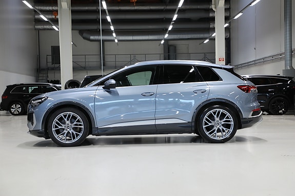Audi Q4 e-tron 4 of 30
