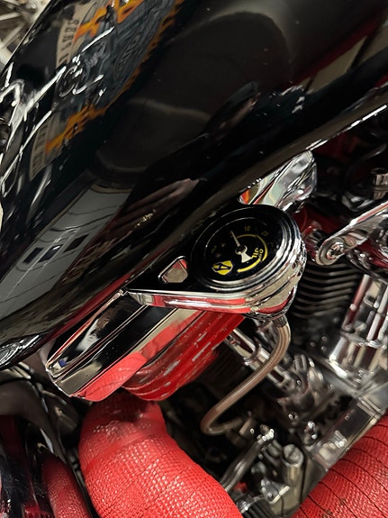 Harley-Davidson FLSTC Heritage Softail Classic 9 of 25