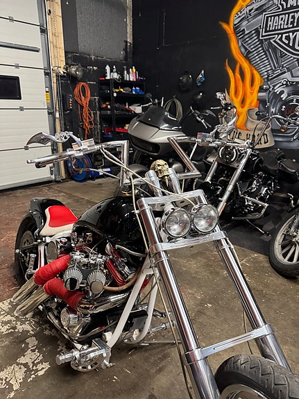 Harley-Davidson FLSTC Heritage Softail Classic 3 of 25