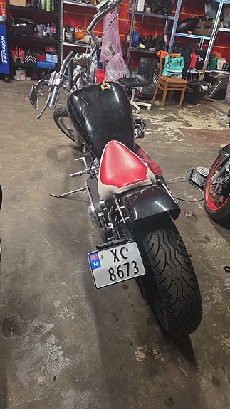 Harley-Davidson FLSTC Heritage Softail Classic 25 of 25