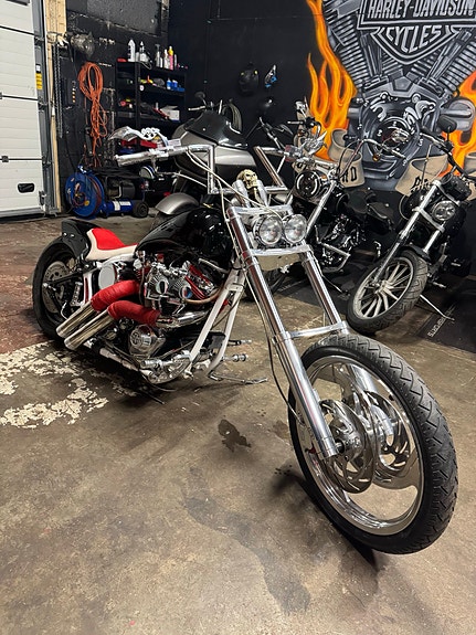Harley-Davidson FLSTC Heritage Softail Classic 2 of 25