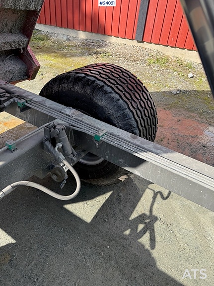 Foss-Eik service henger til graver m/ hydraulisk tipp 9 of 19