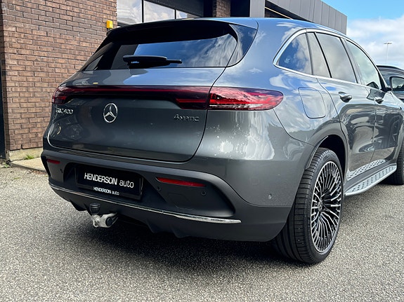 Mercedes-Benz EQC400 5 of 30