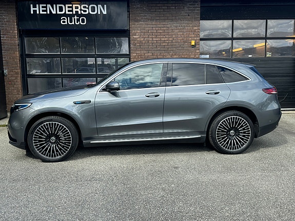 Mercedes-Benz EQC400 3 of 30
