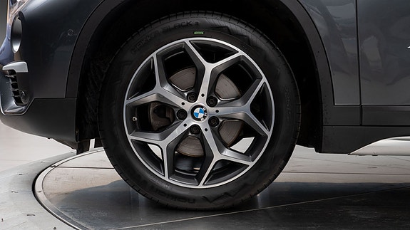 BMW X1 6 of 30