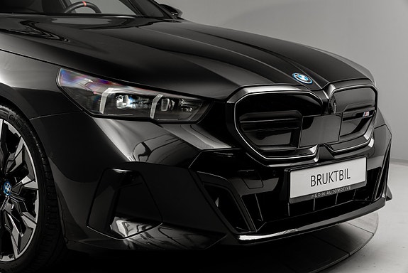 BMW i5 11 of 30