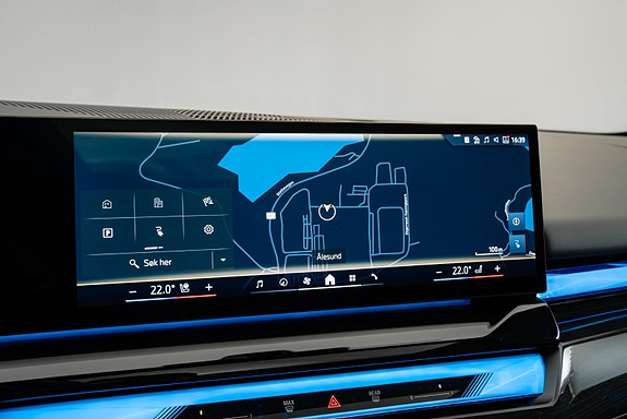 BMW i5 23 of 30