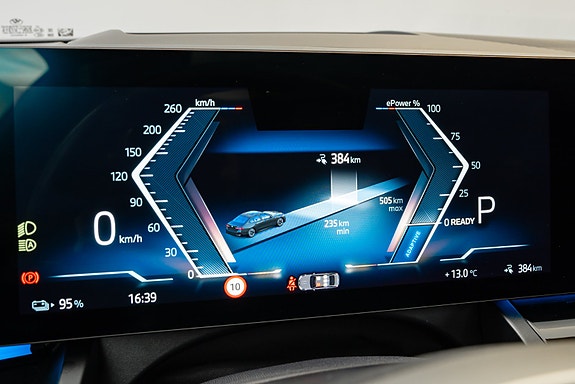 BMW i5 27 of 30