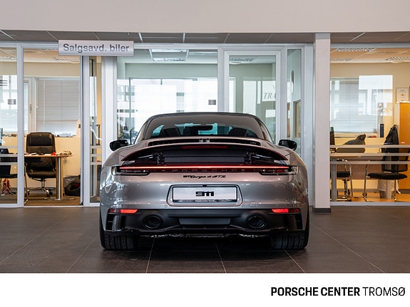 Porsche 911 Targa 4 GTS 20 of 30
