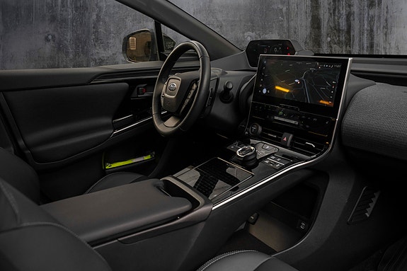 Subaru Solterra 29 of 30