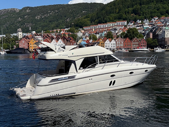 Viksund 395 St Cruz En eier. God historikk. Skipsreg, finans 20 år. Tre lugarer 6 of 30