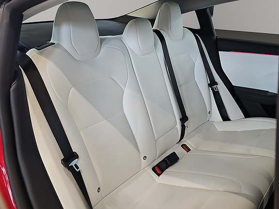 Tesla Model 3 23 of 30
