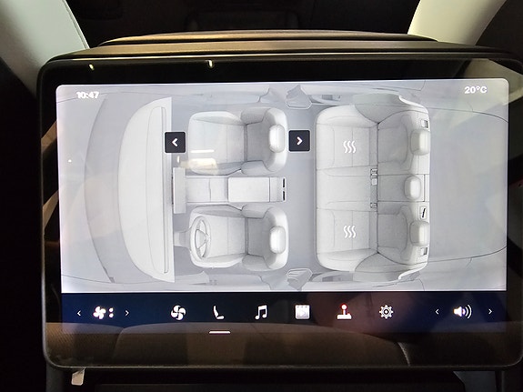 Tesla Model 3 22 of 30