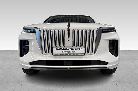 Hongqi E-HS9 4 hos Sommerseth