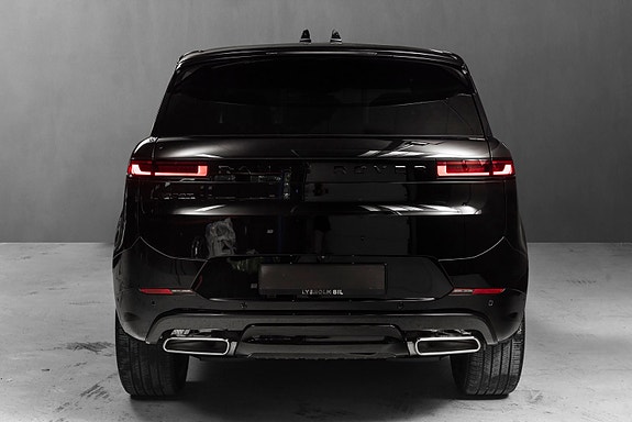 Land Rover Range Rover Sport 5 of 30