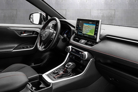 Toyota RAV4 Plug-in Hybrid 25 of 25
