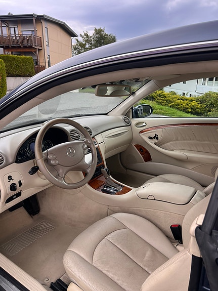 Mercedes-Benz CLK500 21 of 26