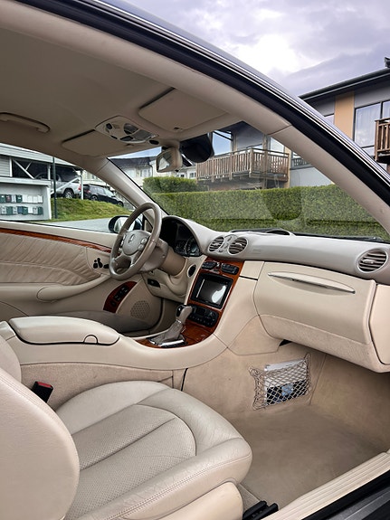 Mercedes-Benz CLK500 13 of 26