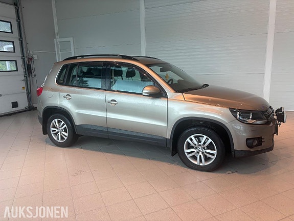 Volkswagen Tiguan 7 of 17