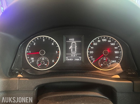 Volkswagen Tiguan 10 of 17