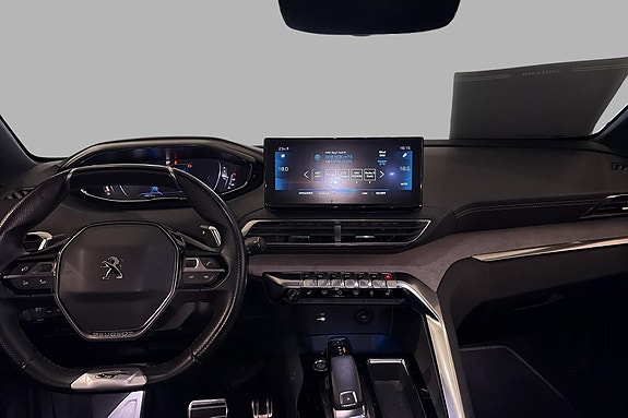 Peugeot 5008 10 of 24