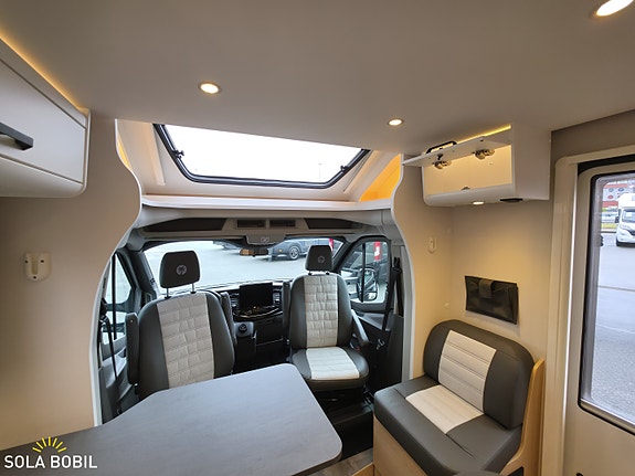 Sunlight T 690 L Adventure 2026 | 165 HK automat | Nordic-pakke | Senkeseng | ACC | Parksensorer foran  | Ryggekamera | 3500 kg 3 of 30