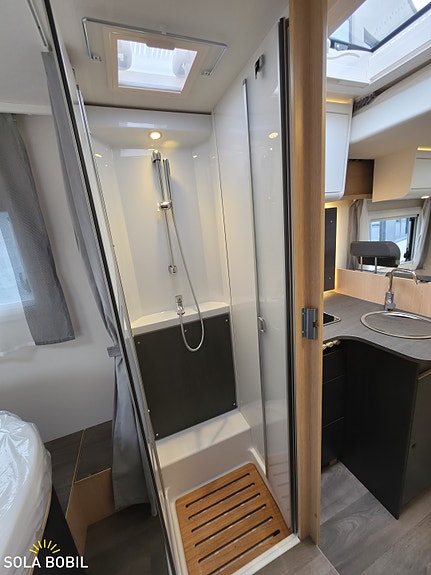 Sunlight T 690 L Adventure 2026 | 165 HK automat | Nordic-pakke | Senkeseng | ACC | Parksensorer foran  | Ryggekamera | 3500 kg 22 of 30