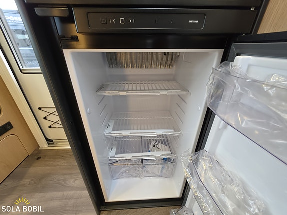 Sunlight T 690 L Adventure 2026 | 165 HK automat | Nordic-pakke | Senkeseng | ACC | Parksensorer foran  | Ryggekamera | 3500 kg 18 of 30
