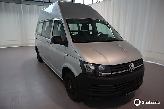 Volkswagen Kombi 2 of 10