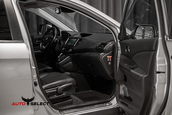 Honda CR-V 18 of 30