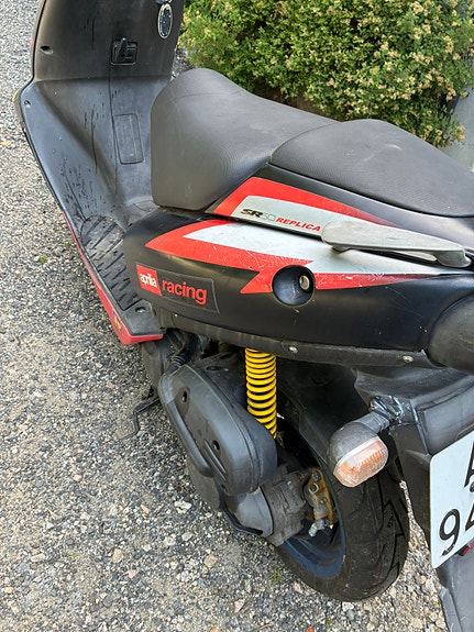 Aprilia SR 50 11 of 17