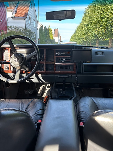 Jeep Cherokee 10 of 30