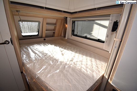 Hobby De Luxe 460 UFe 12 of 24