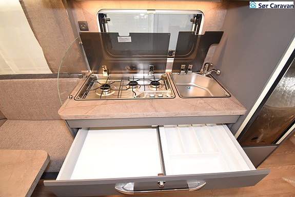 Hobby De Luxe 460 UFe 10 of 24