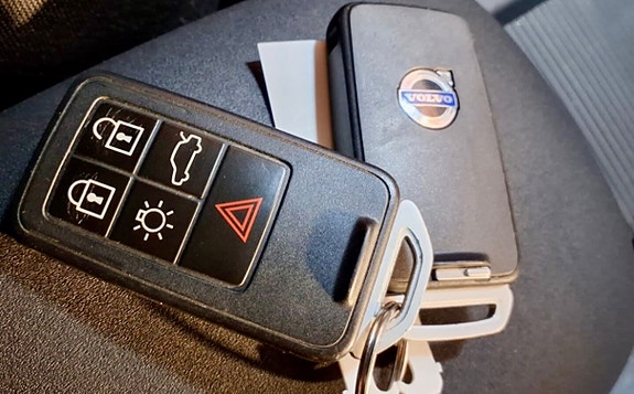 Volvo V40 Cross Country 27 of 29