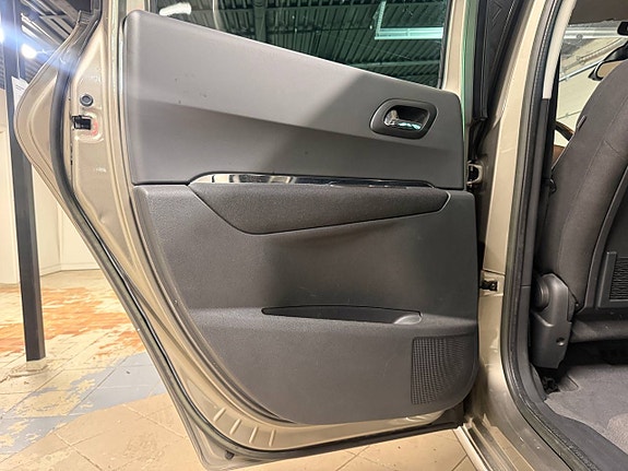 Peugeot 3008 9 of 29