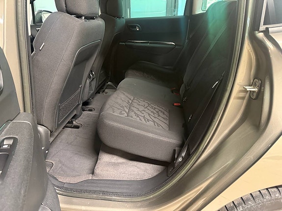 Peugeot 3008 10 of 29
