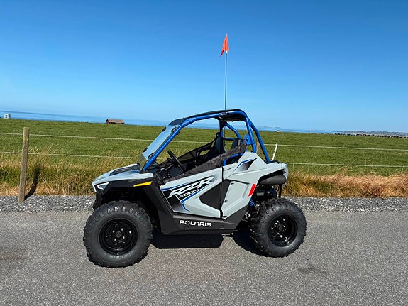 Polaris RZR 200 EFI 4 of 27