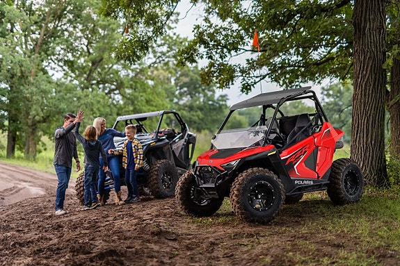 Polaris RZR 200 EFI 21 of 27