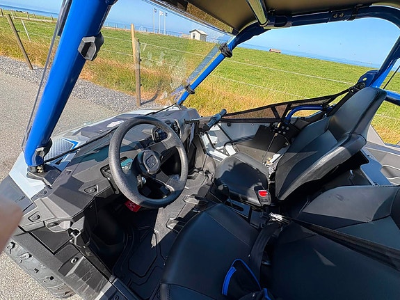 Polaris RZR 200 EFI 9 of 27