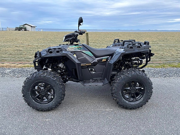 Polaris Sportsman XP1000 S - 40th Edition 3 of 13
