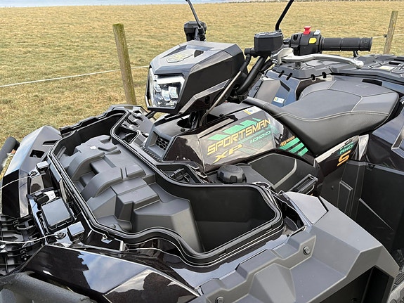 Polaris Sportsman XP1000 S - 40th Edition 12 of 13