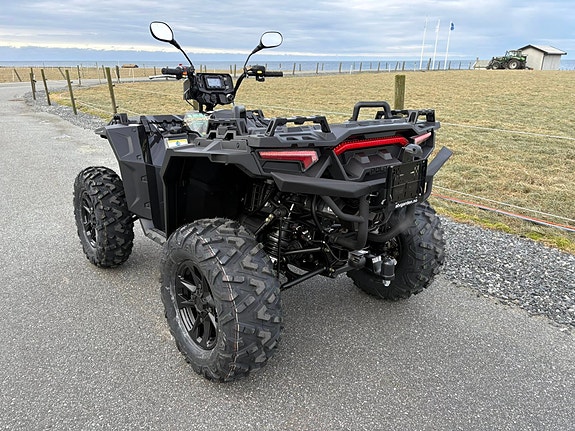 Polaris Sportsman XP1000 S - 40th Edition 11 of 13