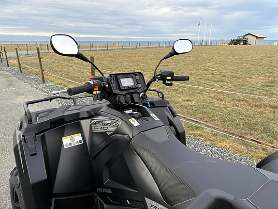 Polaris Sportsman 570 EPS Black Edition 10 of 16