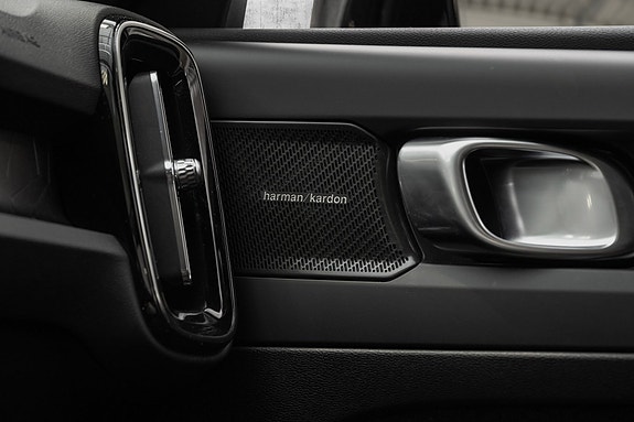 Volvo C40 14 of 30