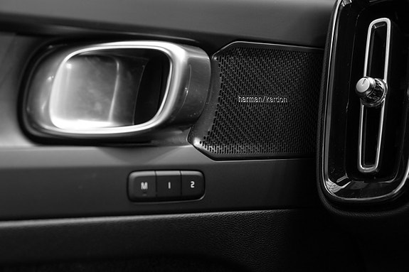 Volvo C40 15 of 30