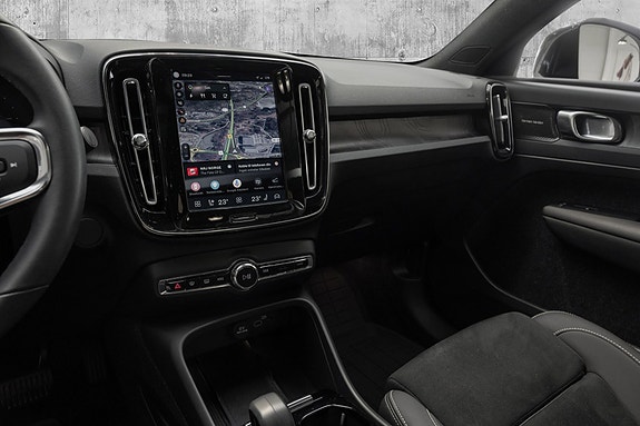 Volvo C40 11 of 30