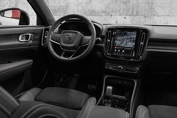 Volvo C40 24 of 30